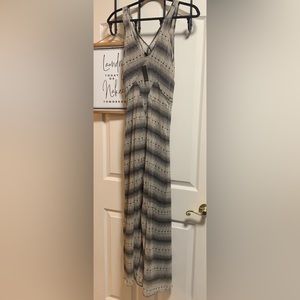 Lumiere maxi dress size small NWT